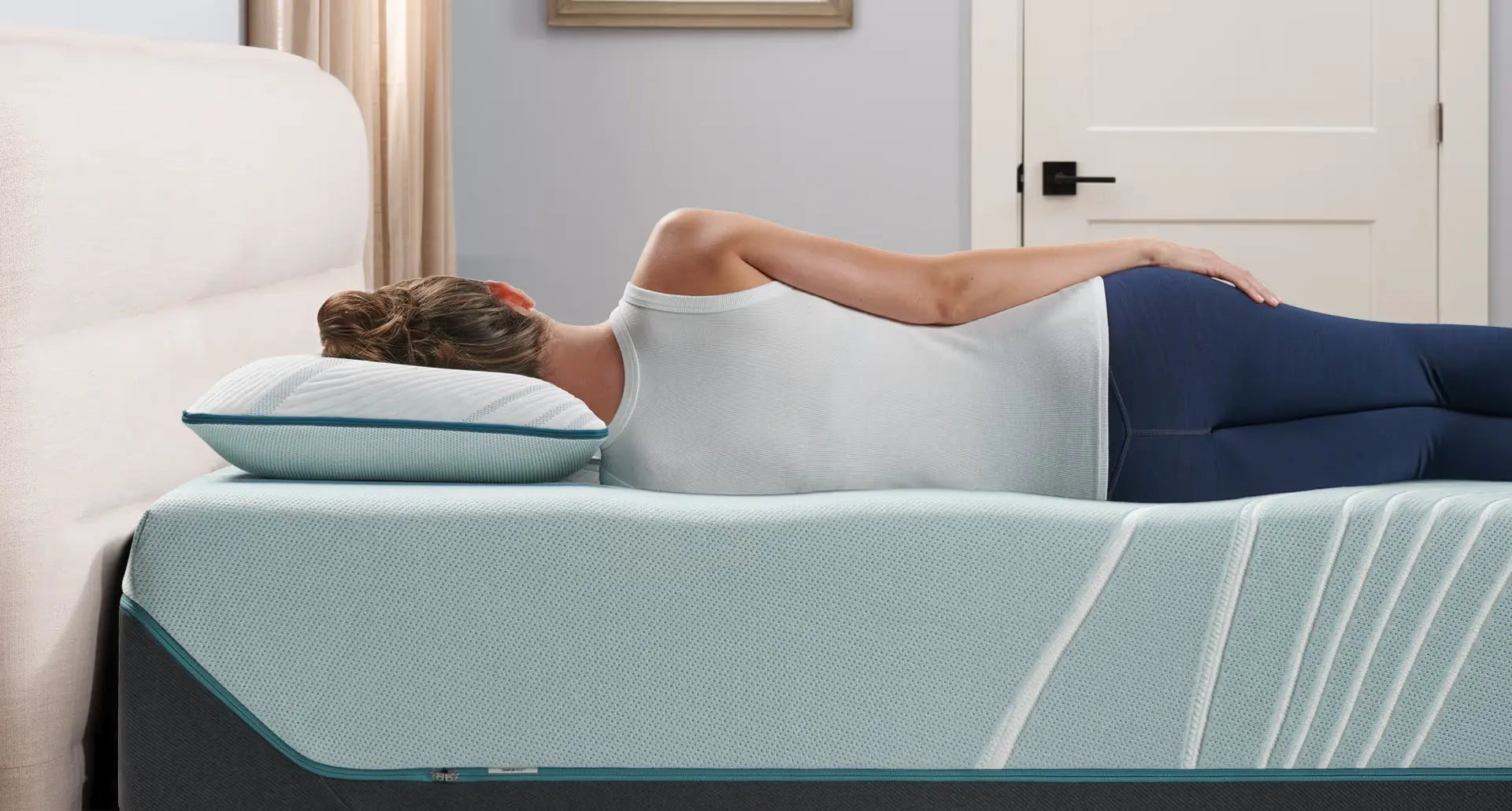Tempur-Pedic TEMPUR-Adapt ProAdjust Pillow showing plush memory foam with adjustable height and ergonomic design for neck support.
