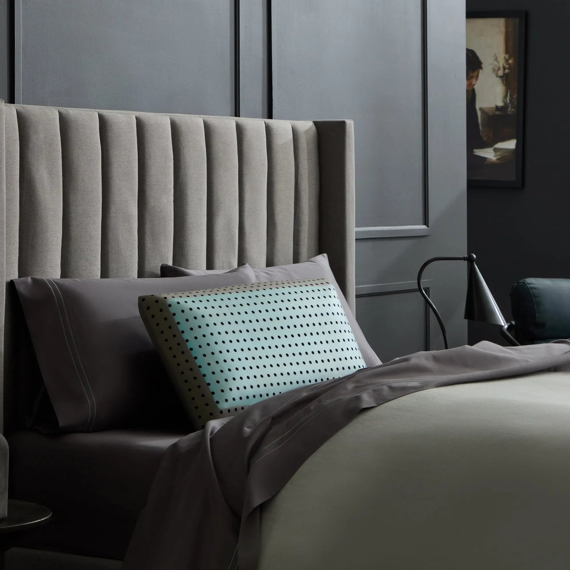 CarbonCool® LT + OmniPhase® Pillow Malouf