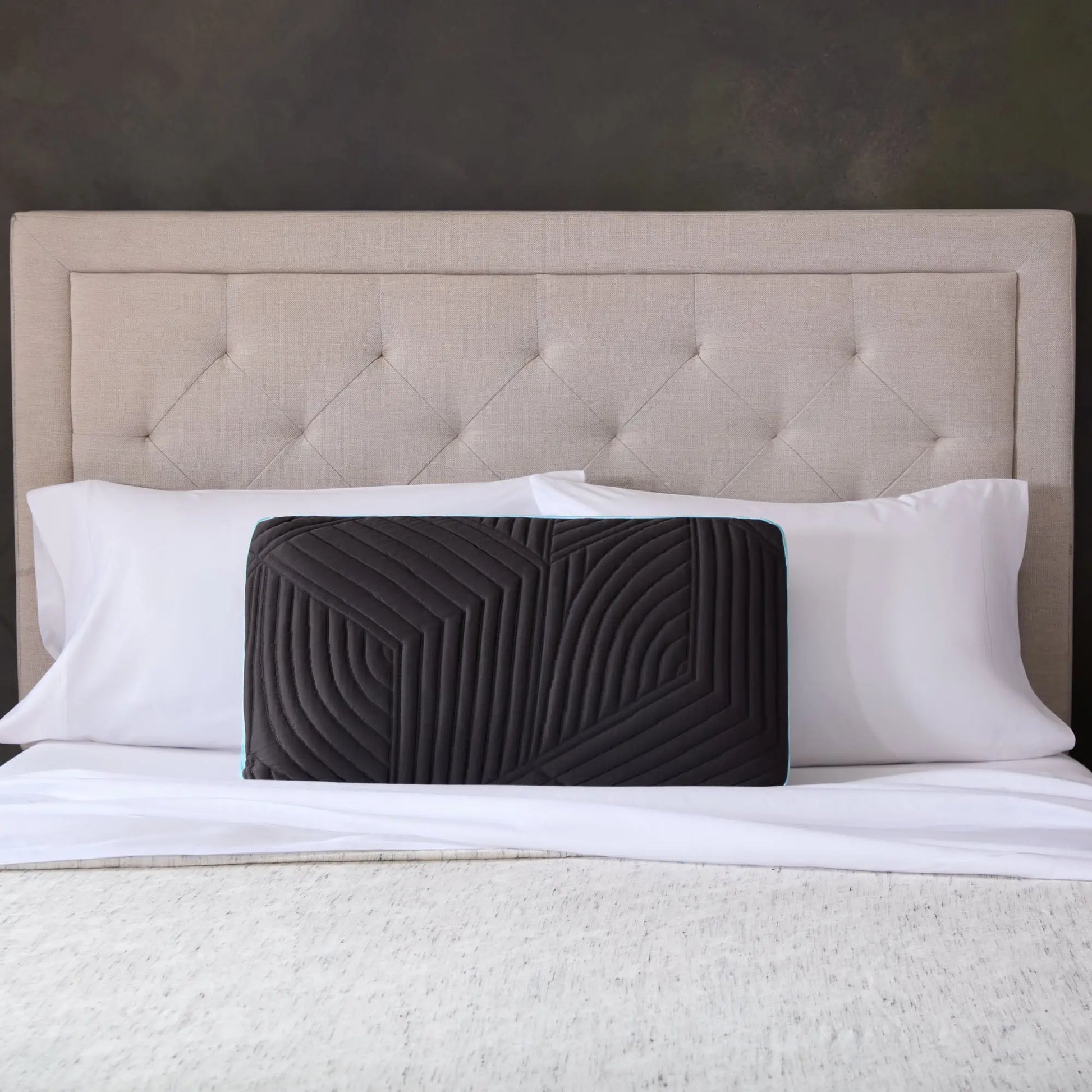 Ice Cloud® CoolSync™ Pillow Malouf