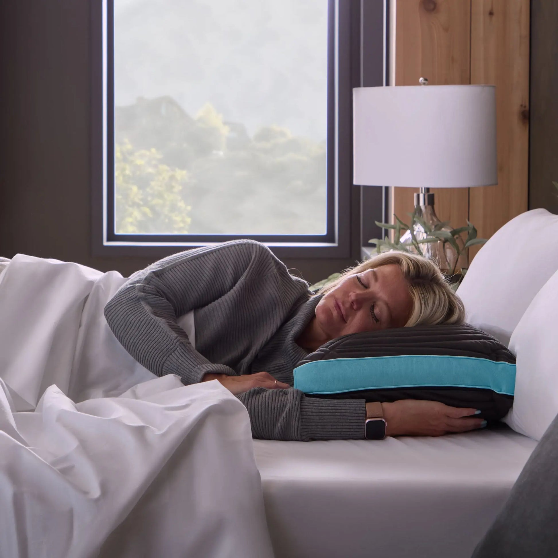 Ice Cloud® CoolSync™ Pillow Malouf